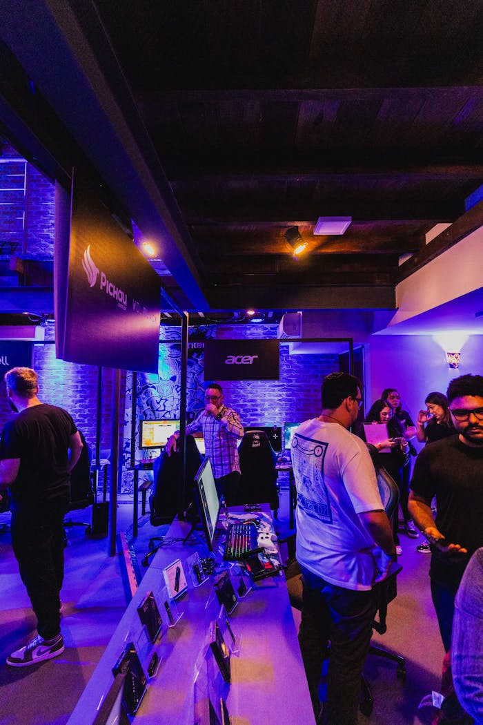 The Art of Drawing Readers In: Your attractive post title goes here